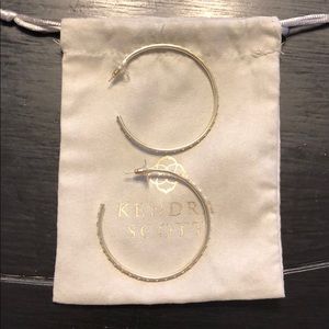 Kendra Scott gold Val hoops